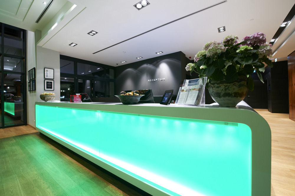 斯图加特-梅斯机场公园酒店 莱恩费尔登埃希特登 外观 照片